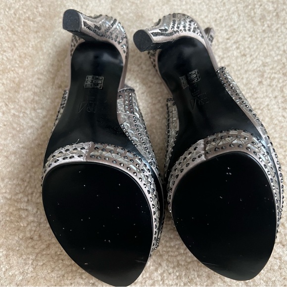 Pelle Moda Vero Cuoio Rhinestone Platform Slingback Heel Gunmetal Gray Womens 8M - Picture 3 of 7